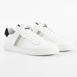 PARTNER: CREATION ref KMNKCH04-05 PARTNER: CREATION ref KMNKCH04-05